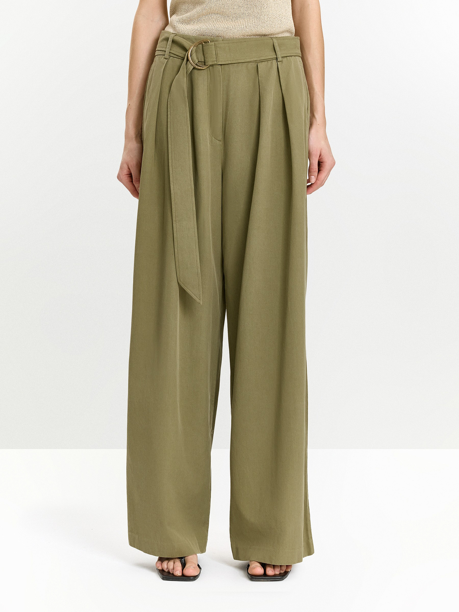 Брюки широкого кроя на ремне из тенсела